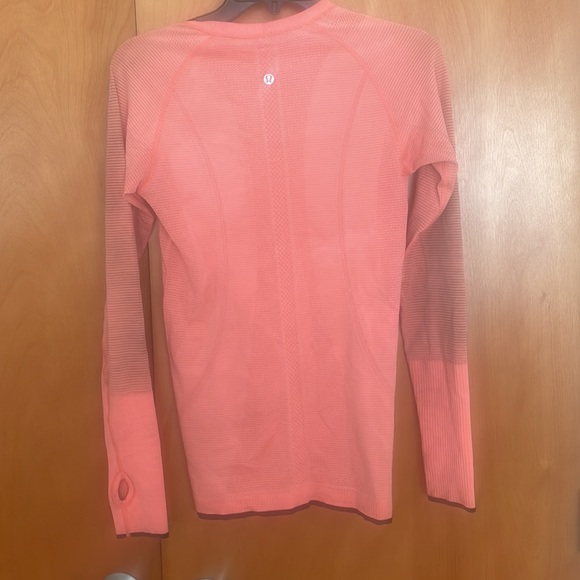 LULULEMON old school run swiftly long sleeve top - Picture 4 of 8